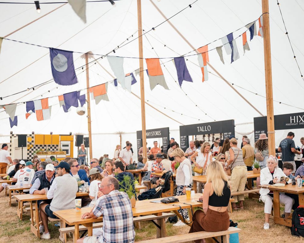 RockOyster2025_Day4_202507271604_TheKitchen_CaitlinMogridge